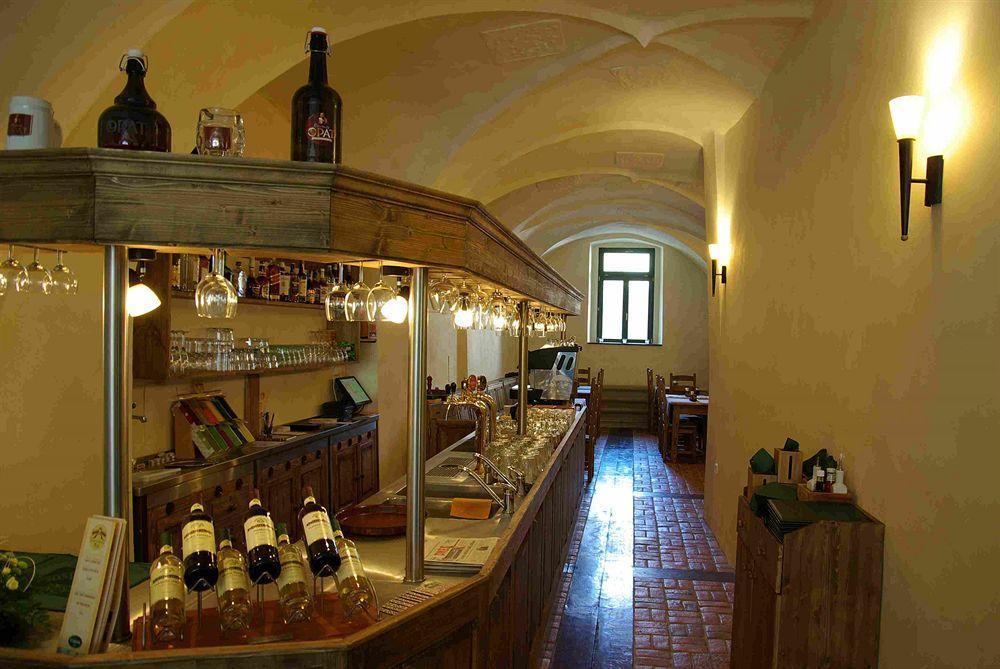 Hotel Opat Kutná Hora Екстериор снимка